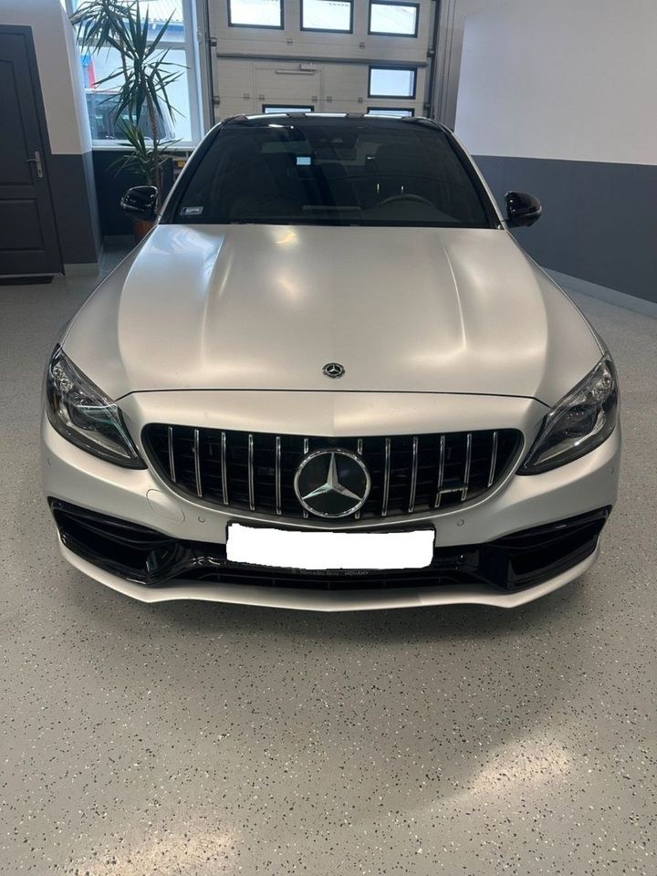 MERCEDES C63 AMG AUTO N WHATSAPP mieten in Neukölln – 3