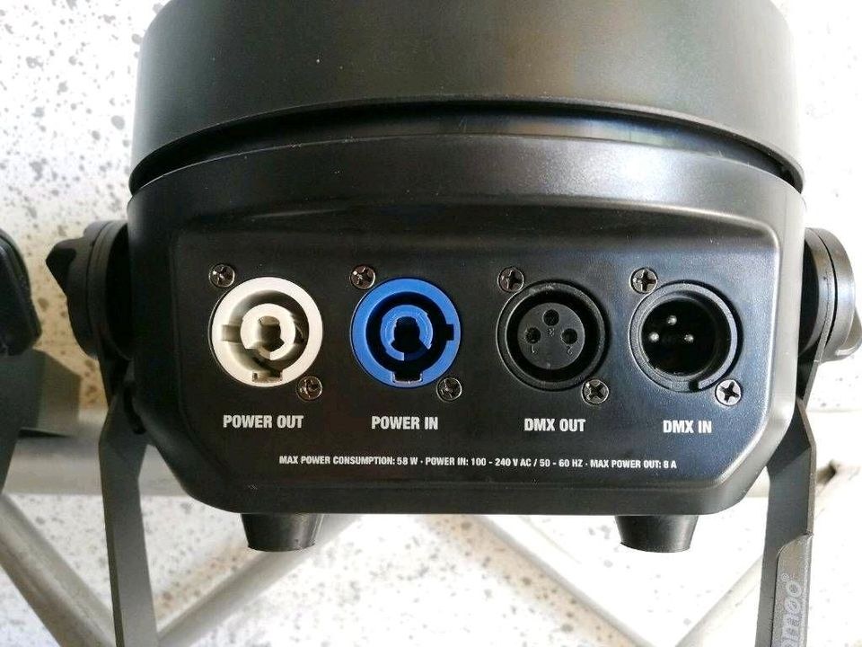 LED PAR Scheinwerfer mieten in Borgentreich – 4