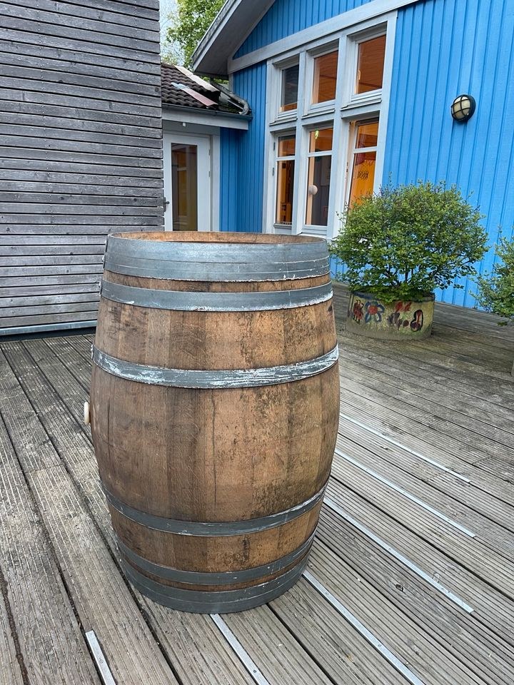 Weinfass Bar Stehtisch Eventausstattung mieten in Hamburg Niendorf – 2
