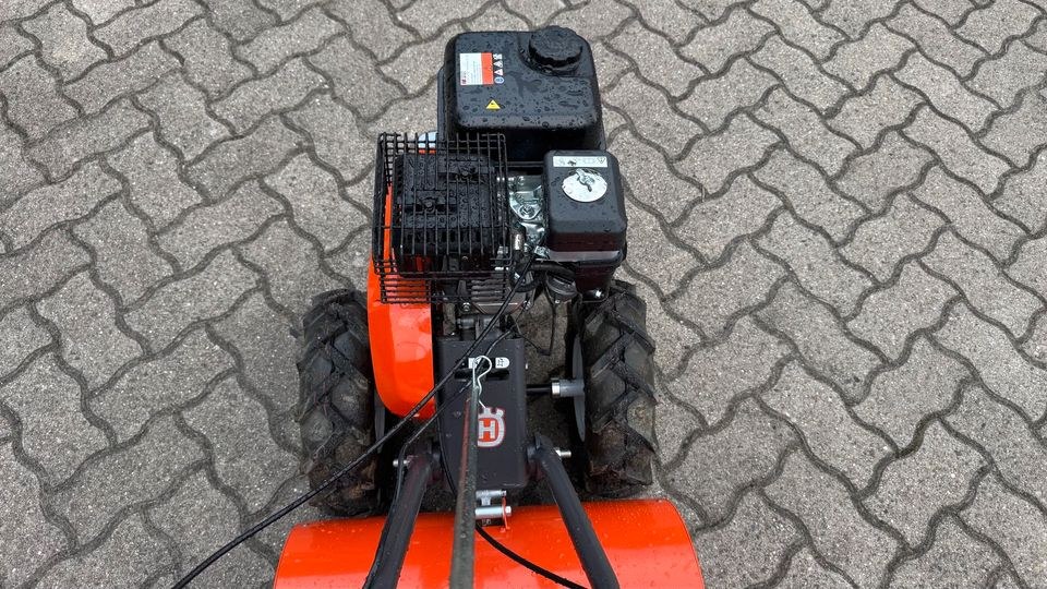 Motorhacke Gartenfräse Bodenfräse Radantrieb 24h mieten in Kamen – 4