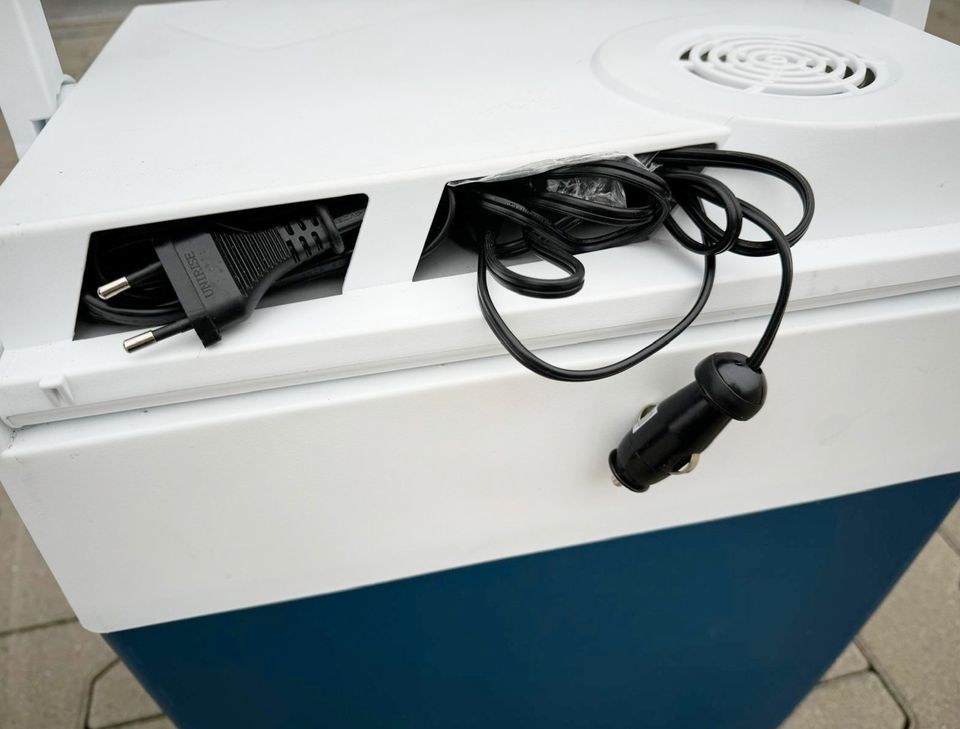 Camping Mobicool Kühlbox 26 Liter mieten in Rostock – 2