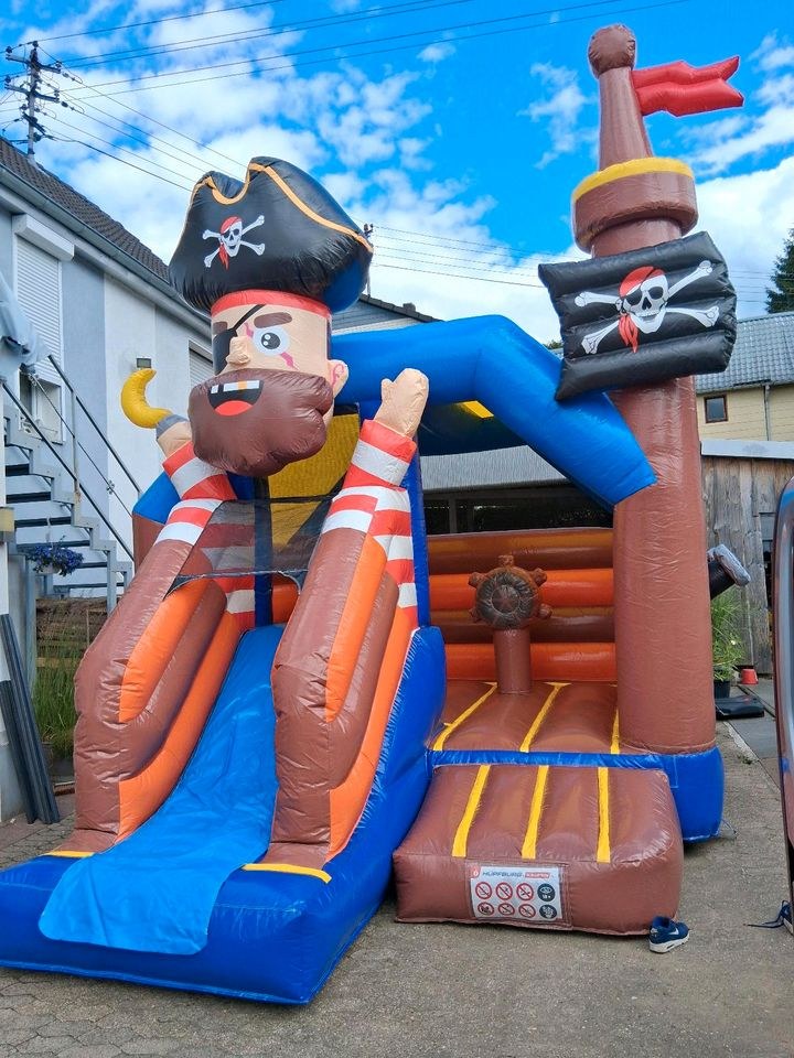 Piraten Hüpfburg inkl Anhänger Koblenz Neuwied mieten in Anhausen – 4