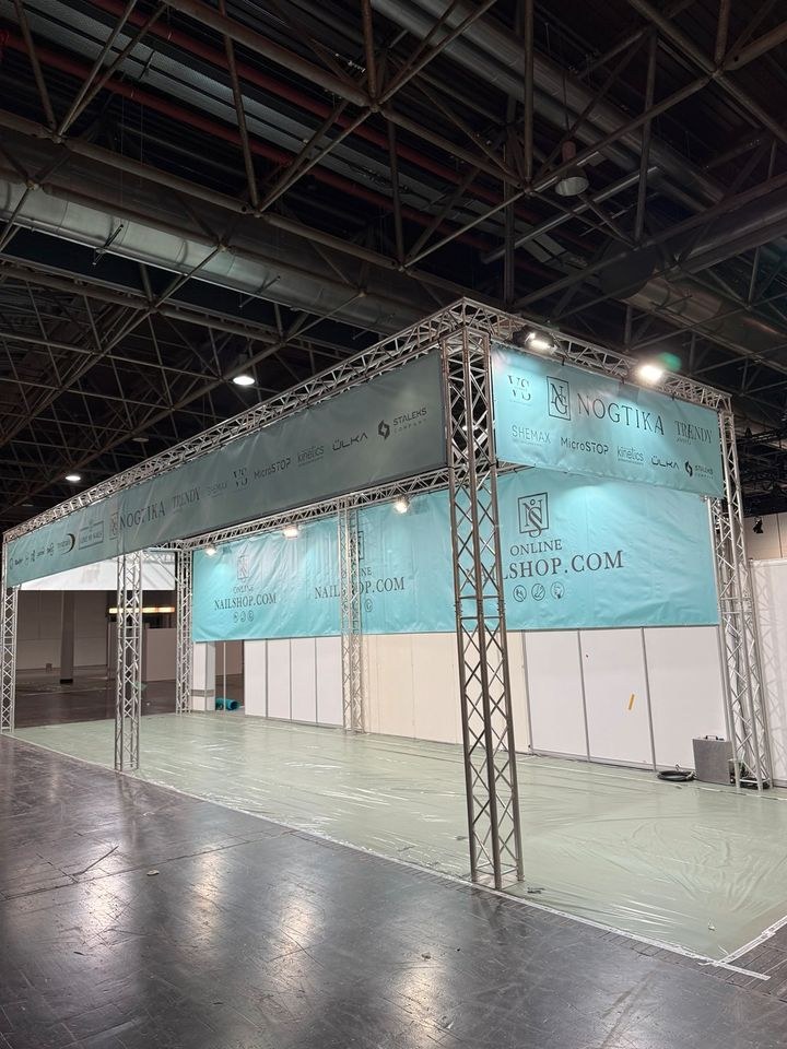 Expotruss Traverse Truss Messestand Messe mieten in Oberhausen – 3
