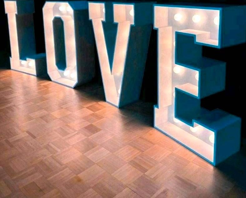 XXL LOVE Buchstaben mieten bei M.F. – für die Hochzeit – 4