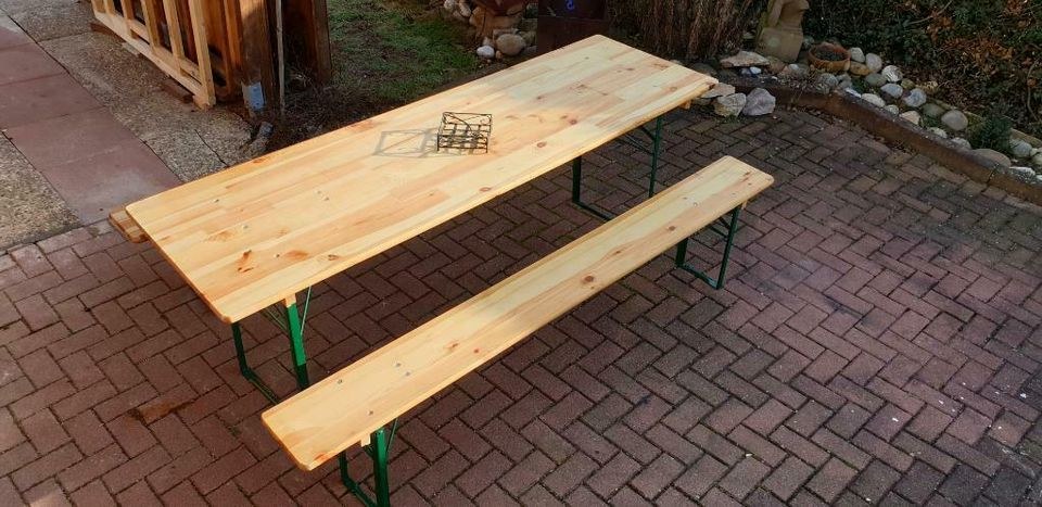 Bierzeltgarnituren 50cm Extrabreit 70cm mieten bei Masu Eventtechnik