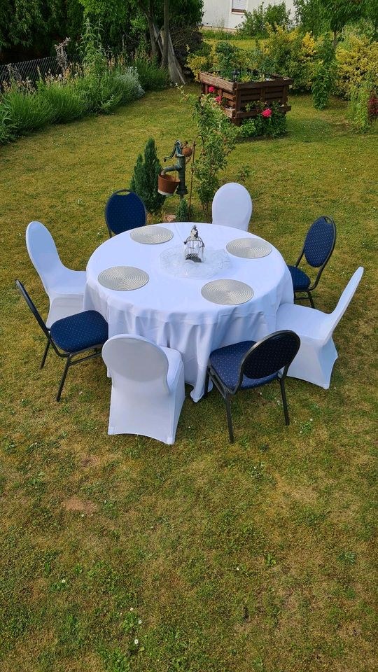 Banketttische Eventausstattung Stühle mieten bei Masu Eventtechnik