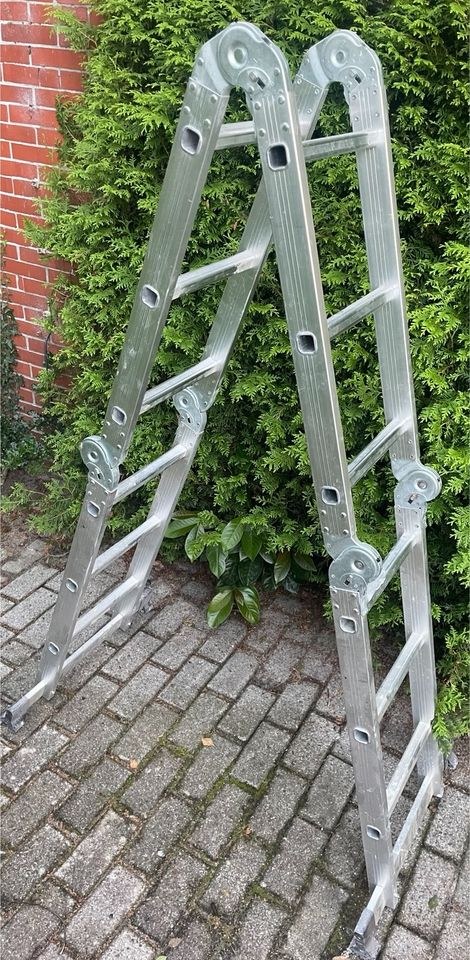 Multifunktionsleiter mieten in Moormerland – sicher in der Höhe