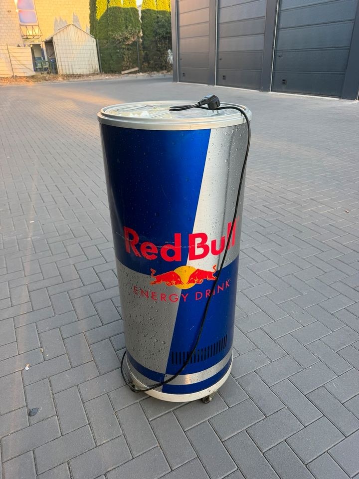 RedBull Kühlschrank Getränkekühler Feiern mieten in Walsum