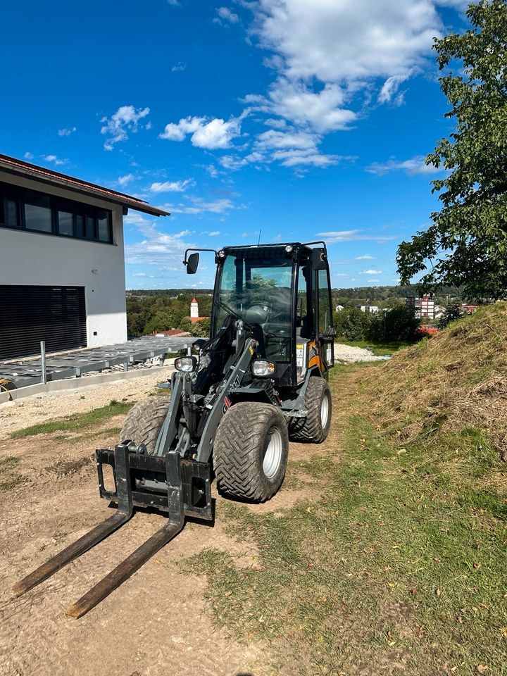 GIANT G2700 HD+ X TRA RADLADER mieten bei Basti’s Baumaschinenverleih – 2