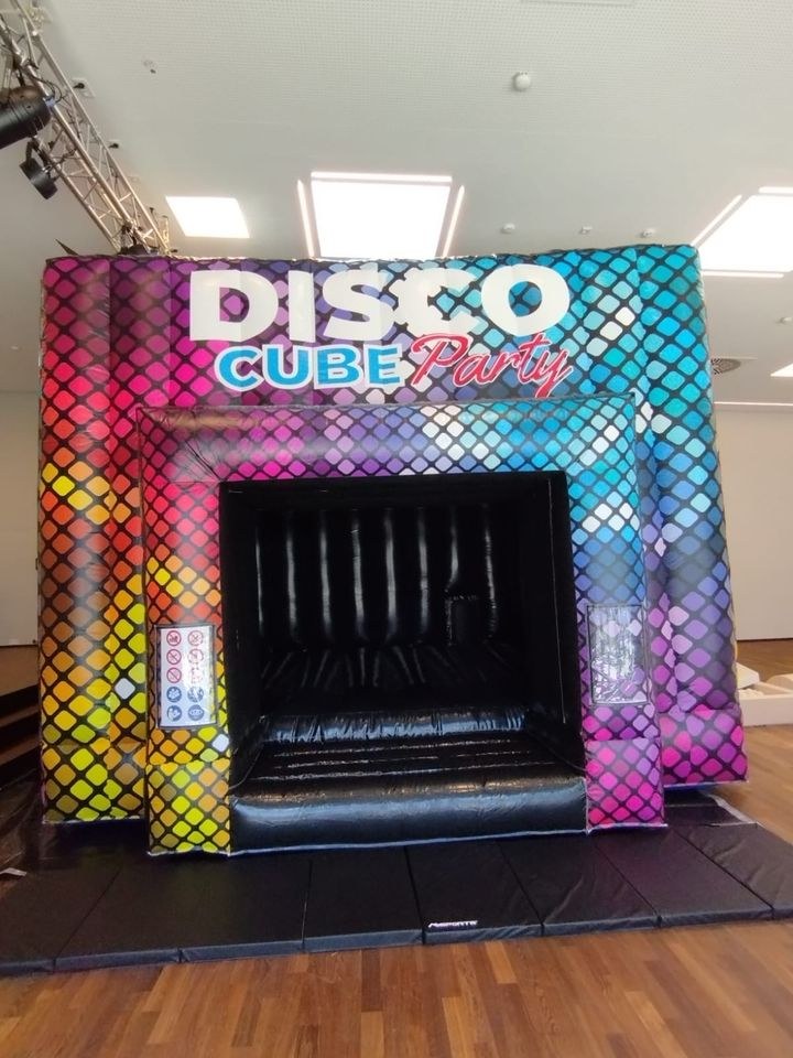 Disco Hüpfburg mieten in Namborn – Hüpfspaß für jede Feier – 4