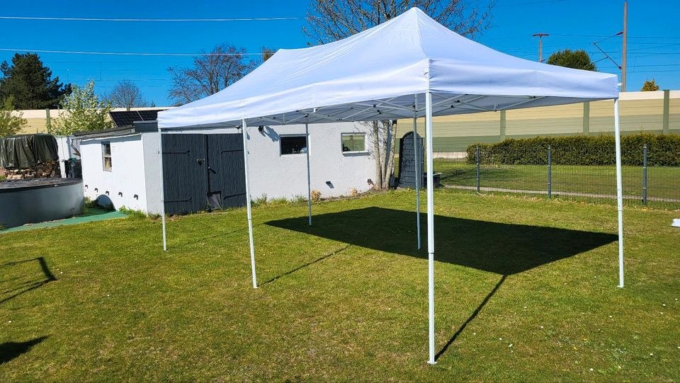 Partyzelt 3x6m Profi Qualität mieten in Varel – für jedes Wetter – 3