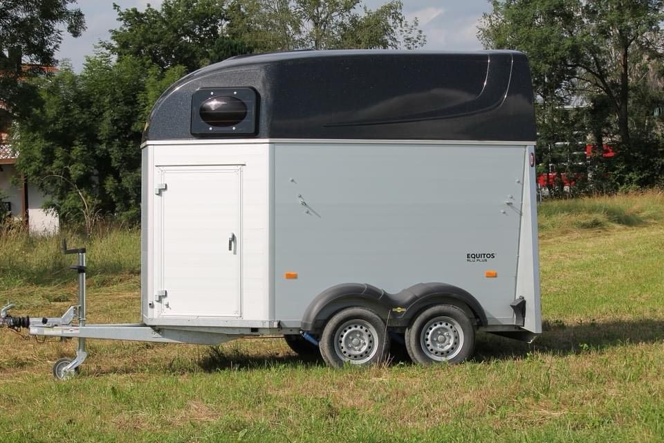Pferdeanhänger Humbaur mieten bei Fritton Anhängerverleih – 4