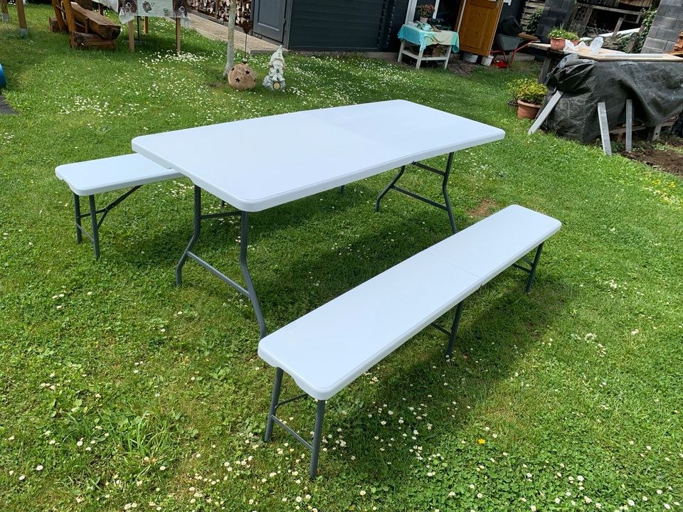 Bierzeltgarnitur Tisch Bank jeweils 2x Set mieten bei TutNix