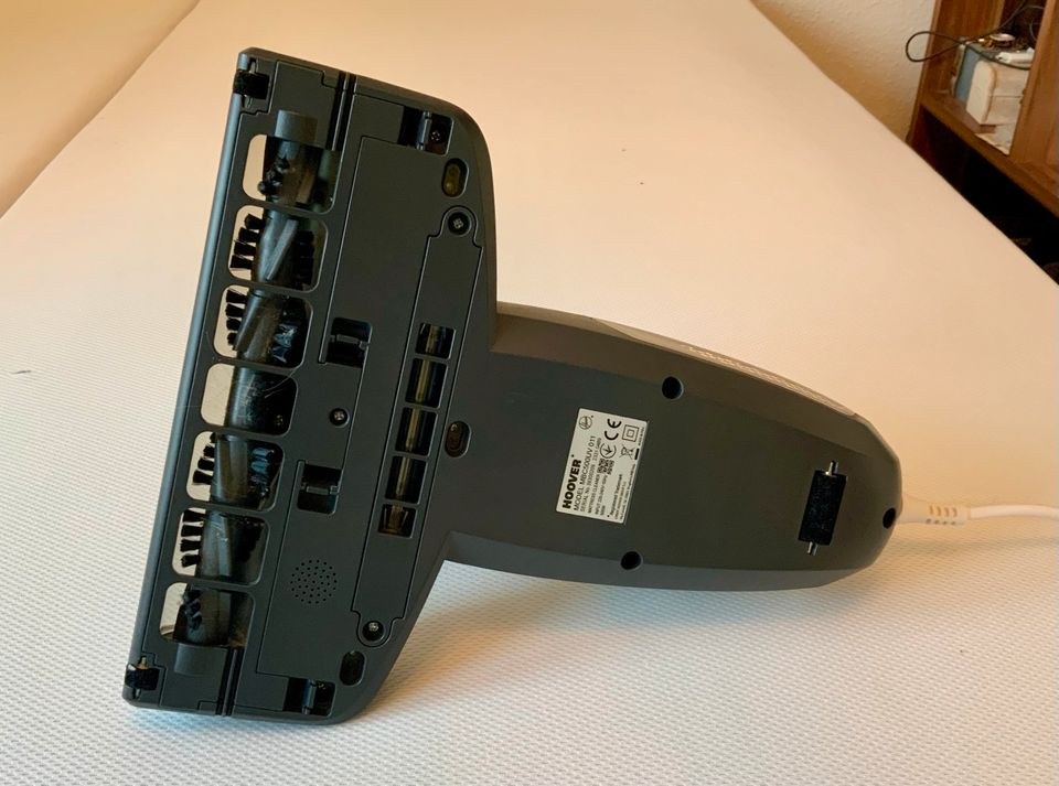 Milbensauger Bett Sofa Hoover Ultra Vortex mieten bei TutNix – 3