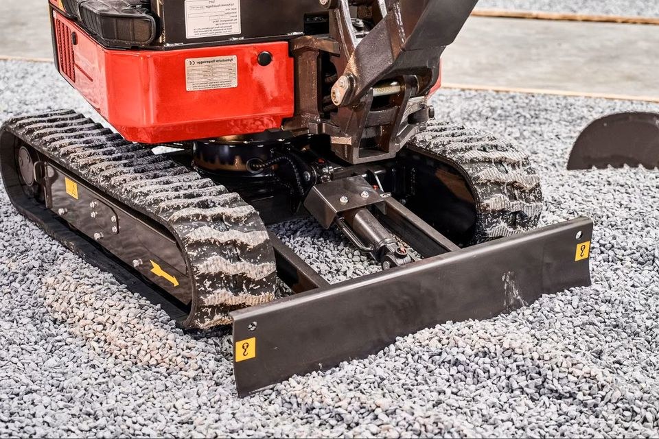 Minibagger 1,7t Rhino Raupe Bauanhänger mieten in Geestland – 2