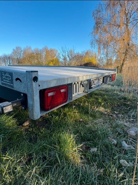 3 T Autotrailer Pkwtrailer Plattformanhänger mieten bei Deichbar – 4