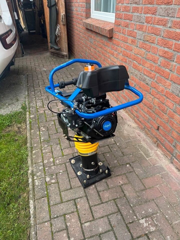 Stampfer Vibrationsstampfer Verdichter mieten bei Deichbar – 3