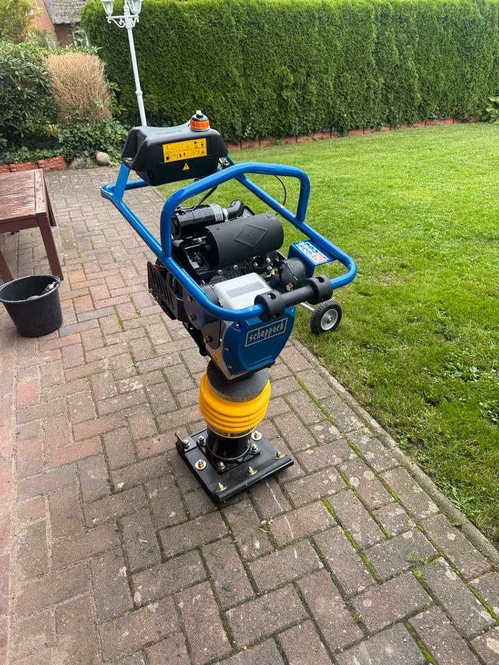 Stampfer Vibrationsstampfer Verdichter mieten bei Deichbar – 4