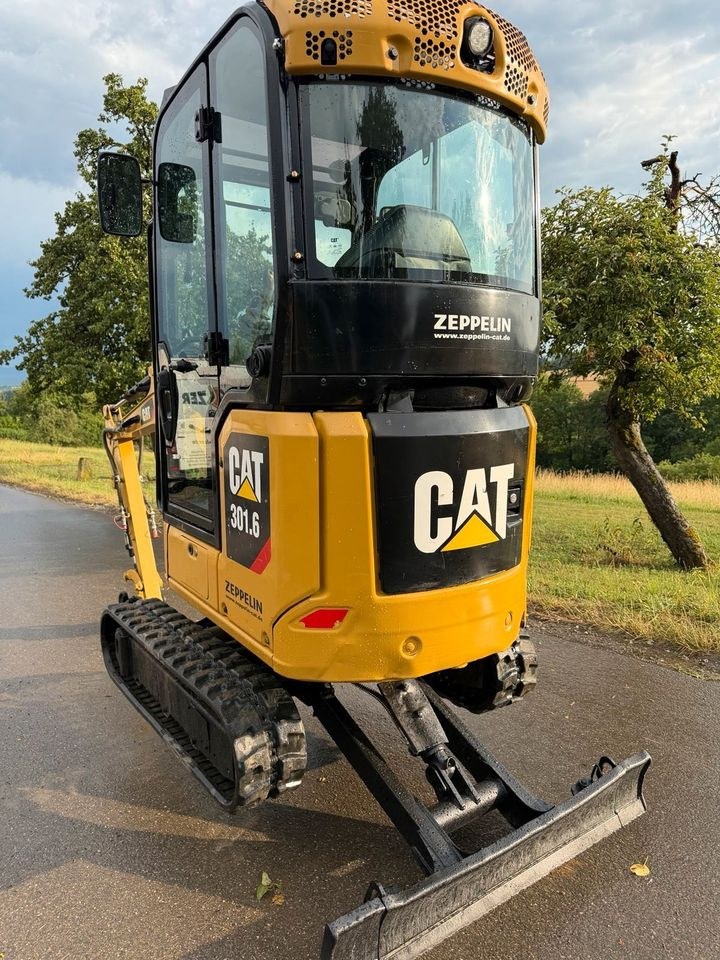 Minibagger 1,8 t mieten bei DH – für Garten, Einfahrt & Fundament – 3