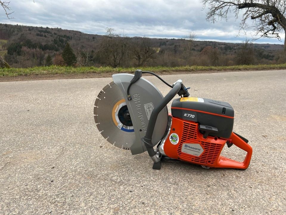 Trennjäger Motorflex mieten bei DH – für Pflaster & Fliesen