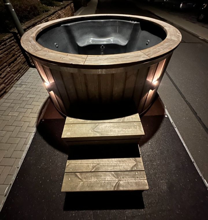mobile Fasssauna Hot Tub Whirlpool mieten in Grünberg – das Besondere – 3