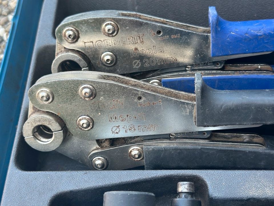 GEBERIT Mepla HandPresszange Schere Set 16 20 mieten in Heilbronn