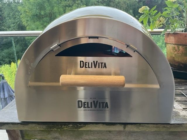 Pizzaofen Kuppelofen DeliVita mieten in Heiligenhaus – für viele Gäste