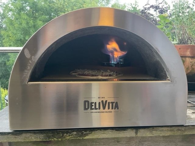 Pizzaofen Kuppelofen DeliVita mieten in Heiligenhaus – für viele Gäste – 3