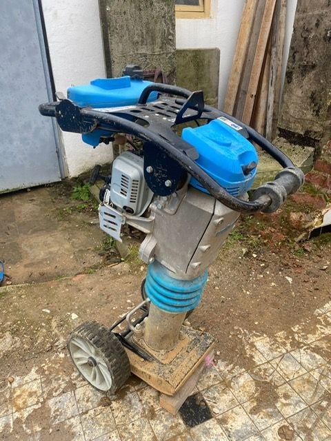 Vibrationsstampfer Stampfer Weber SVR 620 mieten in Heiligenhaus – 2