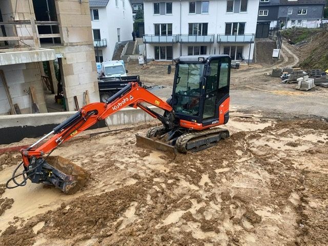 Bagger Kubota KX 027 4 2,7t mieten bei Jens Klee & Claas Ahland – 2