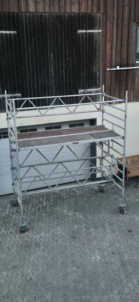 Fahrgerüst Rollgerüst Gerüst Zimmerfahrgerüst mieten in Kipfenberg