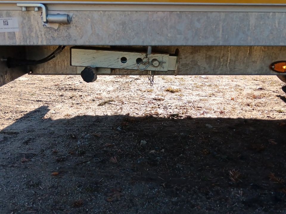 Anhänger 5 Meter Trailer Fahrzeugtransport mieten in Dippoldiswalde – 3