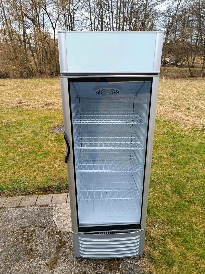 Kühlanhänger Heizpilz Heizstrahler mieten in Freiensteinau – 4