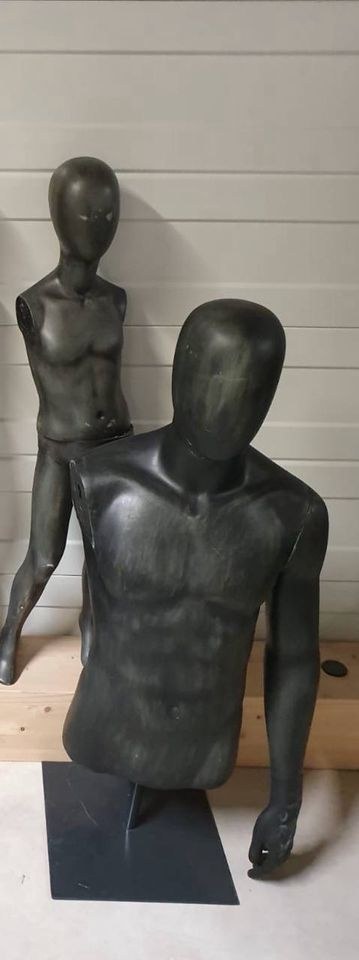 Schaufensterpuppen mieten bei Mietprinz – das Besondere – 3