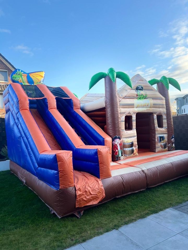 Hüpfburg Spielburg Kindergeburtstag mieten bei Wilmes & Kotte