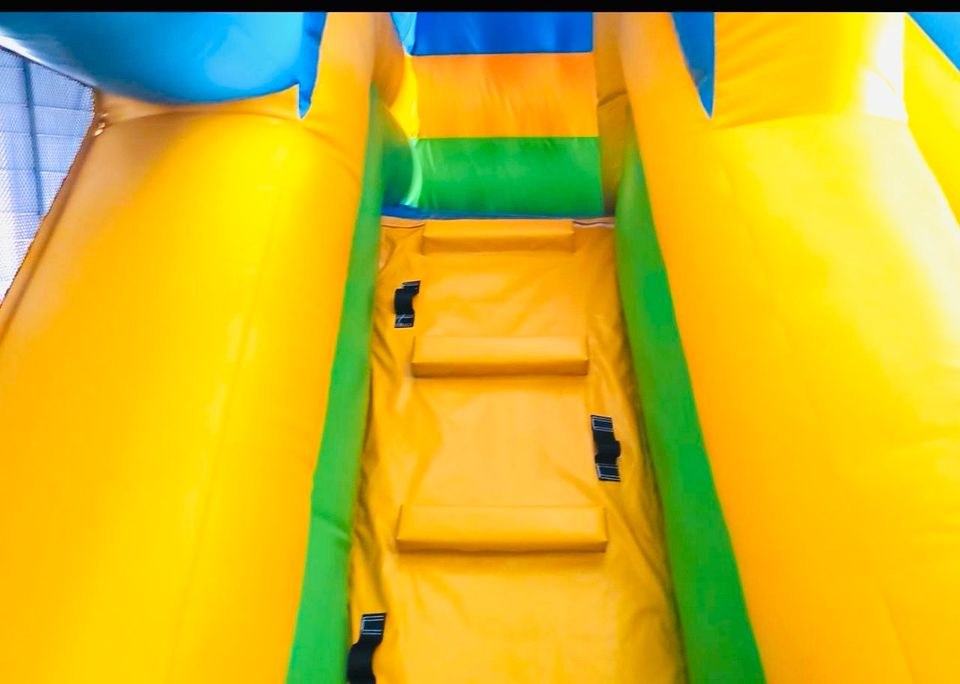 Hüpfburg Hüpfspaß Springen Kinder Even mieten in Lünne – für Ihr Fest – 3