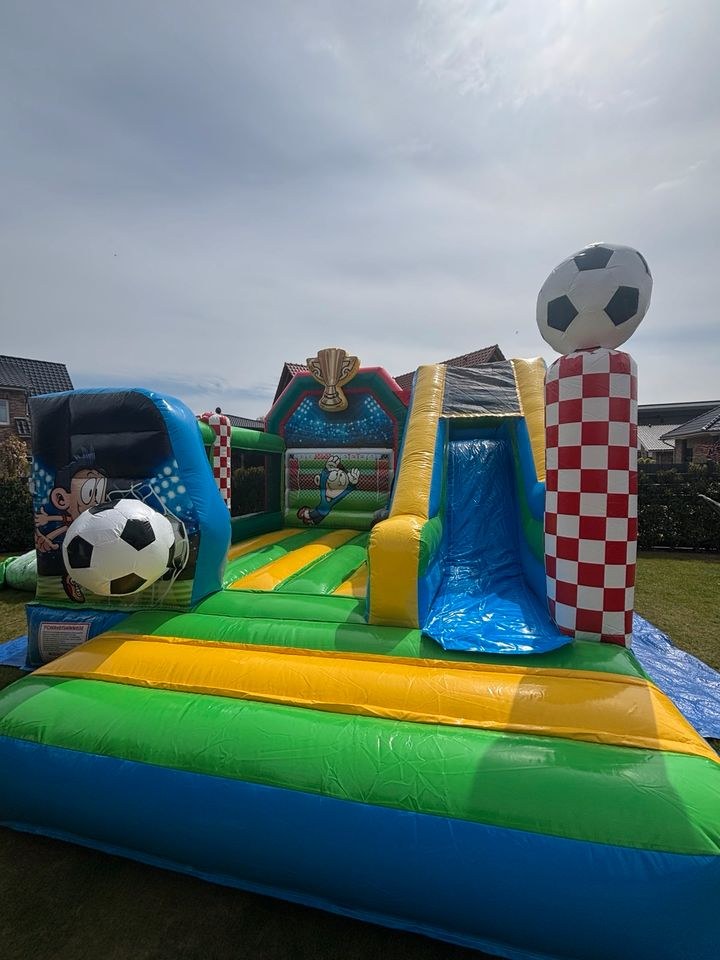 Hüpfburg Fußball Rutsche mieten in Cappeln (Oldenburg)