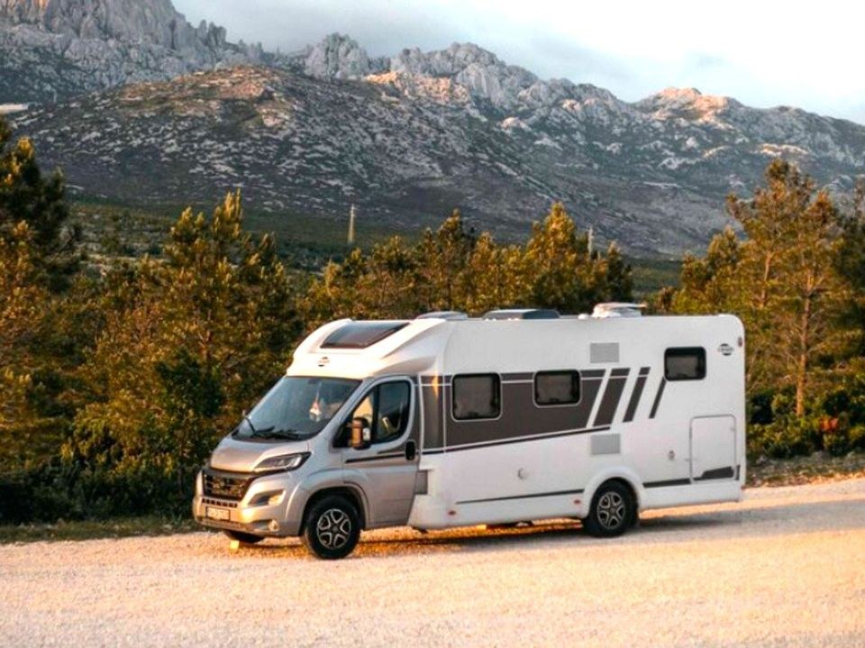 ➕AUTOMATIK SOLAR TV ➕Wohnmobil Teilintegriert mieten in Arnstadt