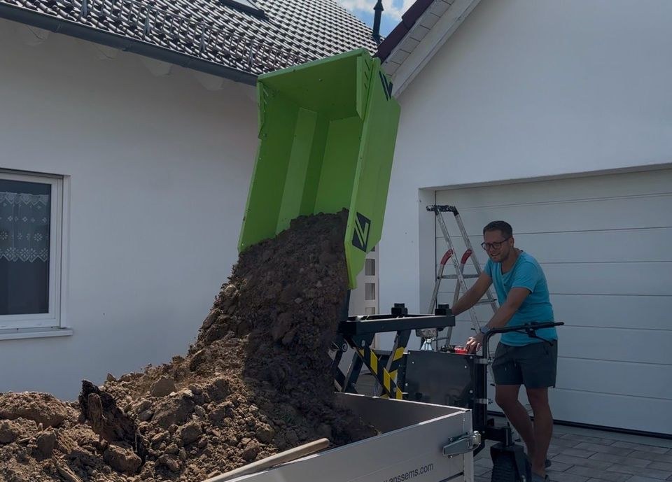 Zipper Minidumper Hochhubfunktion mieten bei Aleksandra – 3
