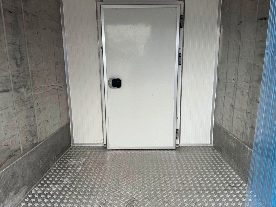 ALL 20 Fuß Kühlcontainer N LED Licht PVC Alu mieten in Harburg – 3