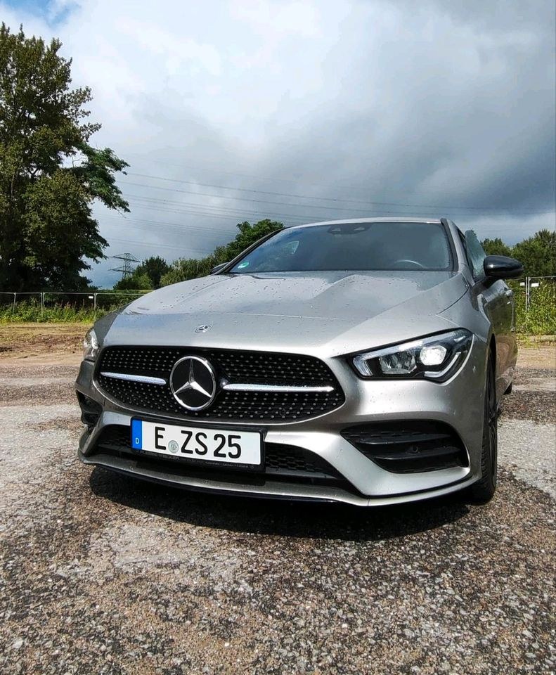 PKW Mercedes CLA AMG Line Automatikwagen mieten in Essen