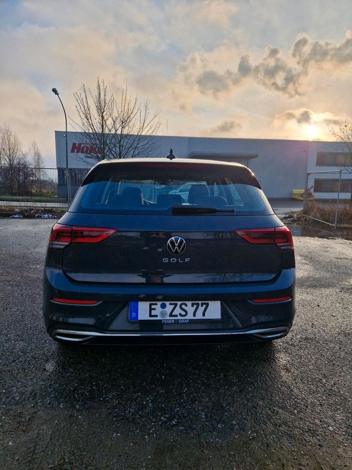 Mietwagen VW Golf 8 Diesel Automatik PKW mieten in Essen – fair mieten – 4