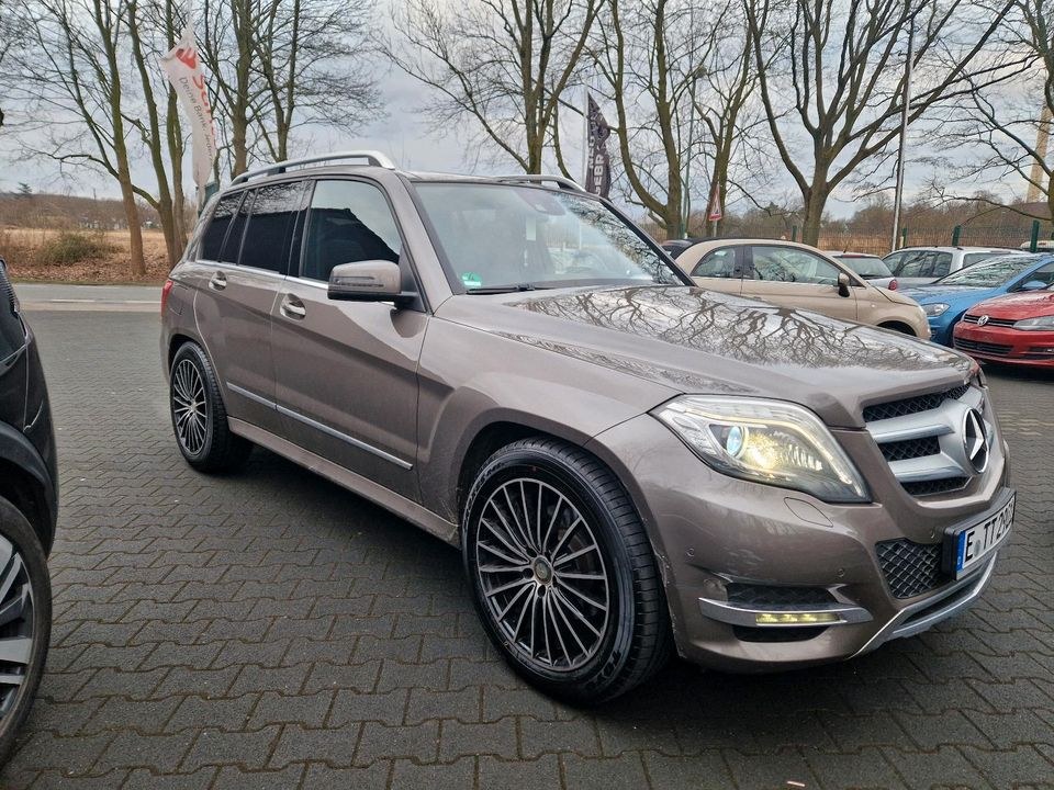 Auto Kfz PKW Mercedes mieten in Essen – fair mieten