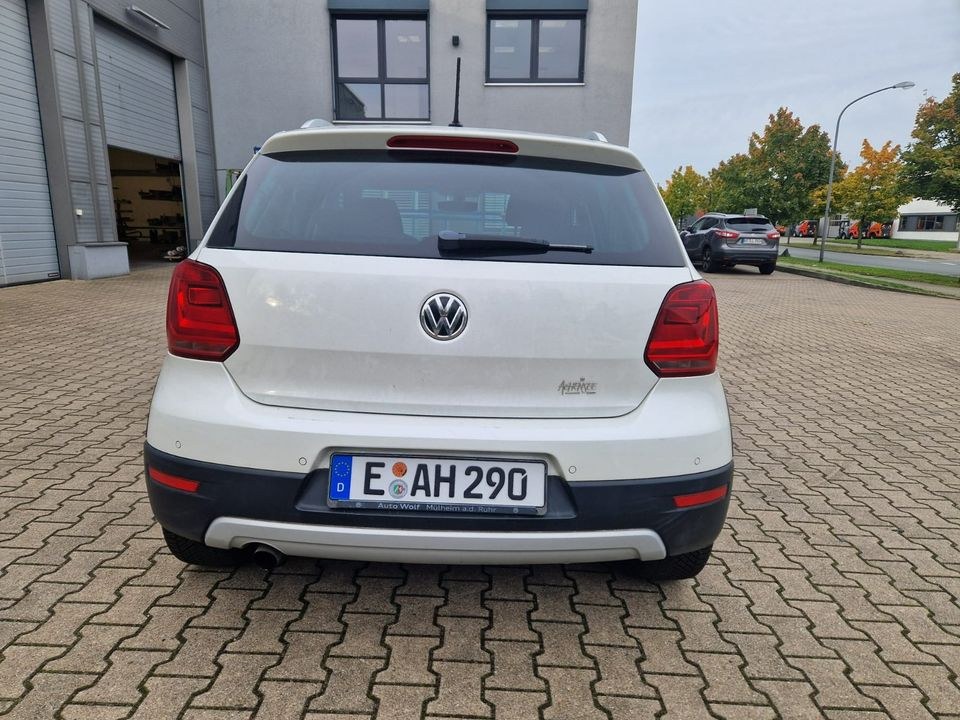 Auto Leihwagen PKW KFZ Volkswagen Polo Cross mieten in Essen – 3