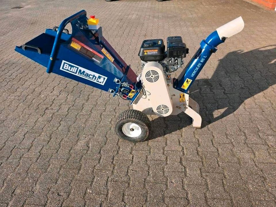 Häcksler Gartenhäcksler zum mieten bei Kraus Bohrtechnik