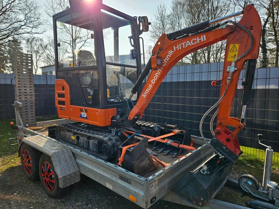 Bagger Hitachi ZX 19 1,8t mieten bei Kraus Bohrtechnik