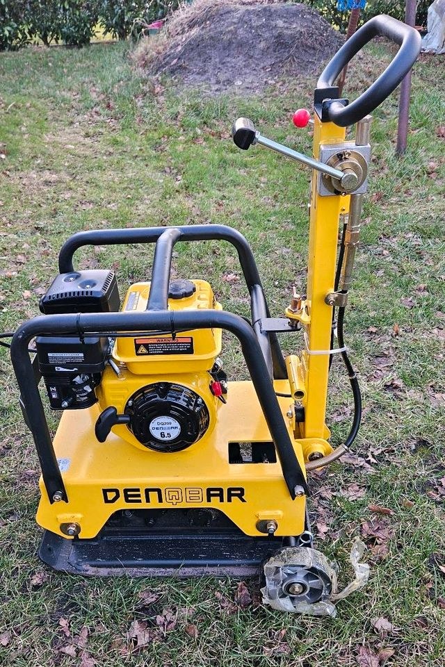 Rüttelplatte 135 kg mieten bei Kraus Bohrtechnik