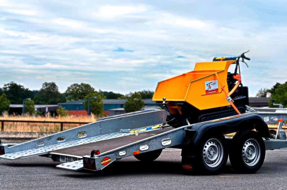 Auto Anhänger Trailer Autotransporter mieten in Merchweiler