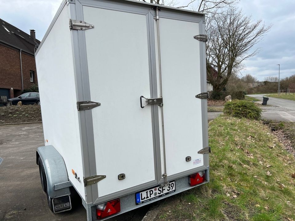 PKW Anhänger Koffer Tandem 2t mieten in Bad Salzuflen – 2