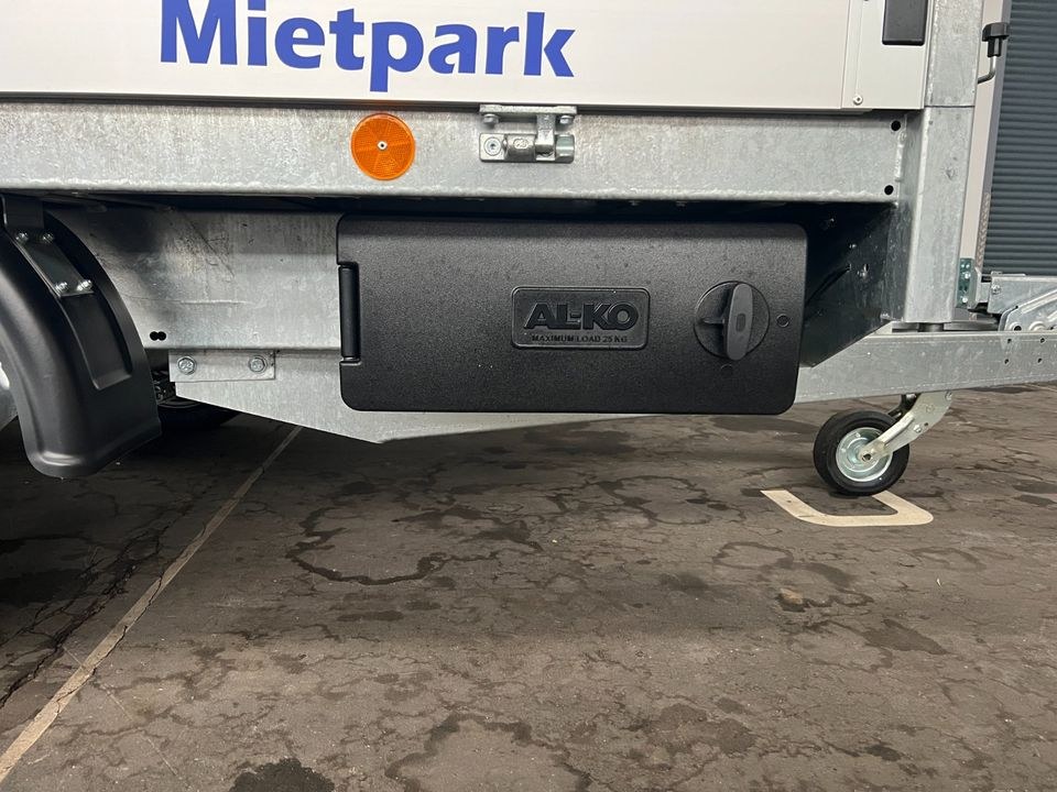 PKW Anhänger Plane 2,6t mieten in Bad Salzuflen – 2